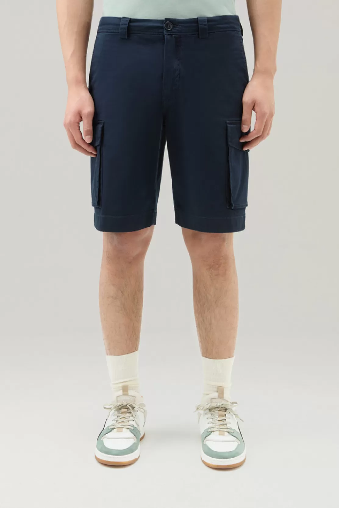 Woolrich Stückgefärbte Cargo-Shorts Aus Stretch-Baumwolle Melton Blue Discount