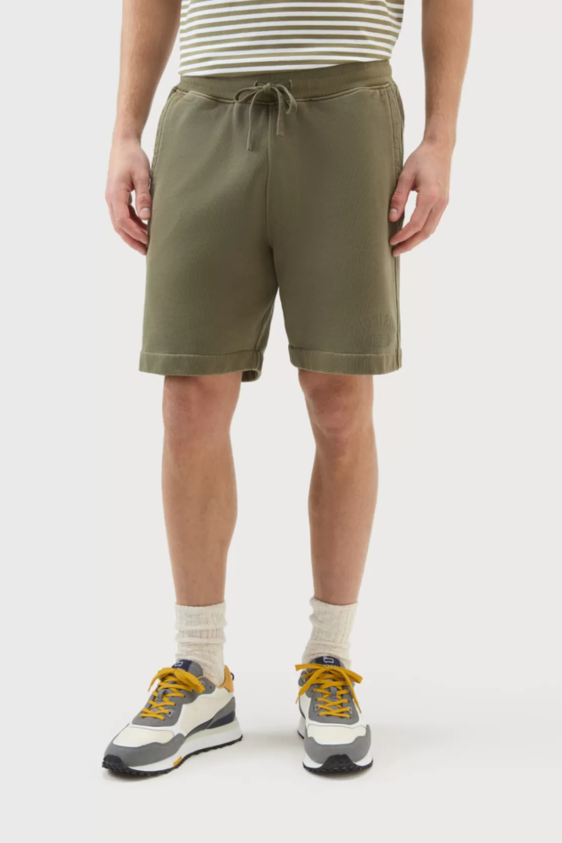 Woolrich Stückgefärbte Sportshorts Aus Reinem Baumwollfleece Lake Olive Shop