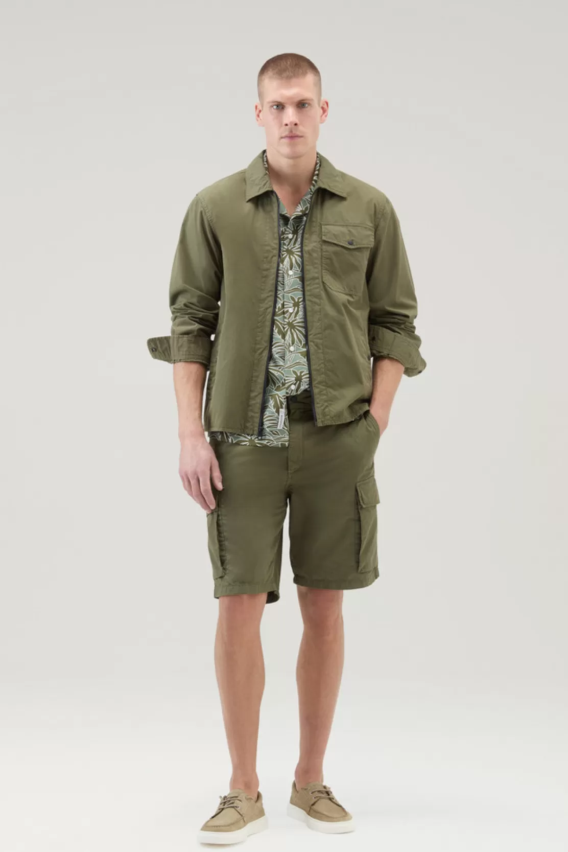 Woolrich Stückgefärbtes Overshirt Aus Reiner Baumwolle Lake Olive Store