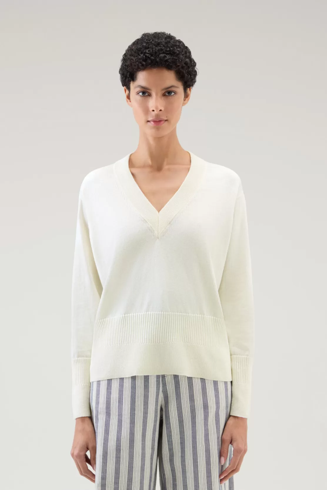 Woolrich Sweater Mit V-Ausschnitt Aus Baumwolle Und Kaschmir Plaster White Outlet