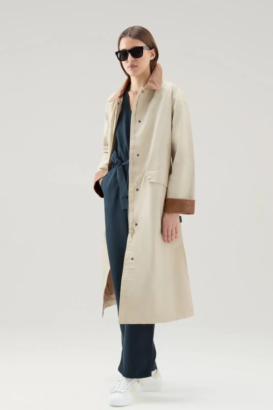 Woolrich Waxed Trenchcoat Aus Einer Baumwoll-Nylon-Mischung Mit Spitzkragen Light Oak Best