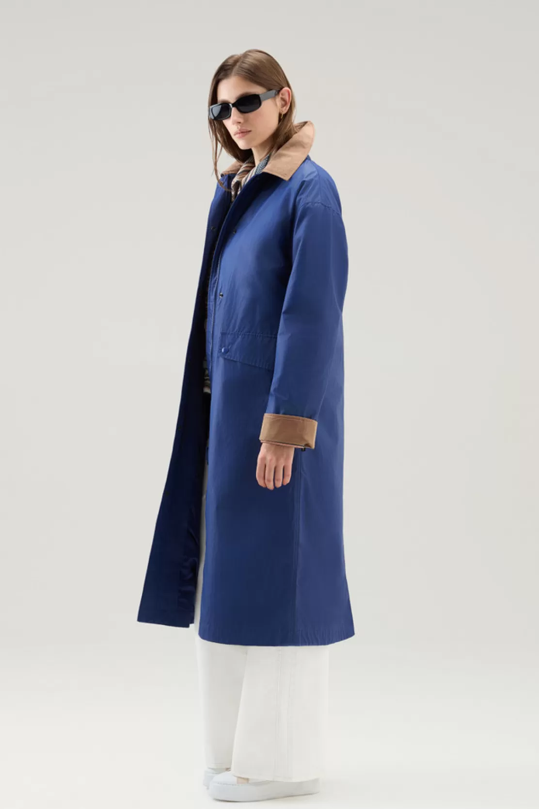 Woolrich Waxed Trenchcoat Aus Einer Baumwoll-Nylon-Mischung Mit Spitzkragen Twilight Blue Sale